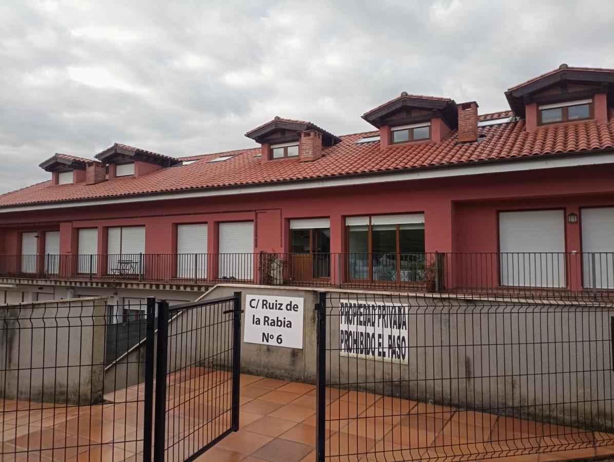 Apartamento Con Terraza كوميلاس المظهر الخارجي الصورة