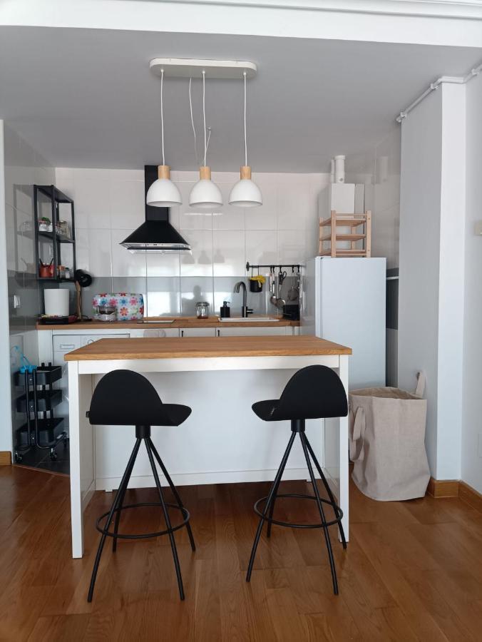 Apartamento Con Terraza كوميلاس المظهر الخارجي الصورة