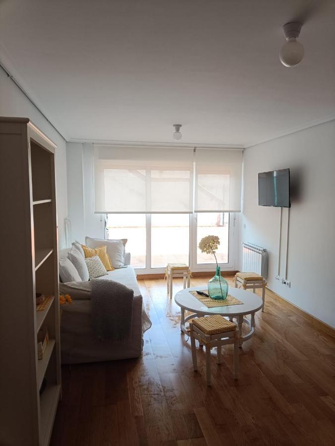 Apartamento Con Terraza كوميلاس المظهر الخارجي الصورة